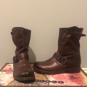 FRYE boots
